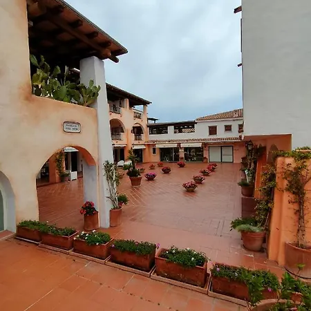 Centro Super Vista Mare Piazzetta Ulivi شقة بورتو كيرفو